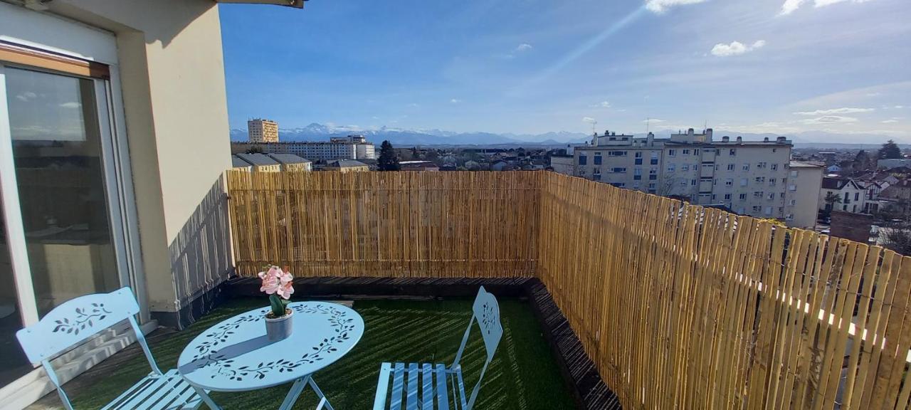 Апартаменты Le Belvedere Dernier Etage Avec Terrasse Wifi Fibre Тарб Экстерьер фото